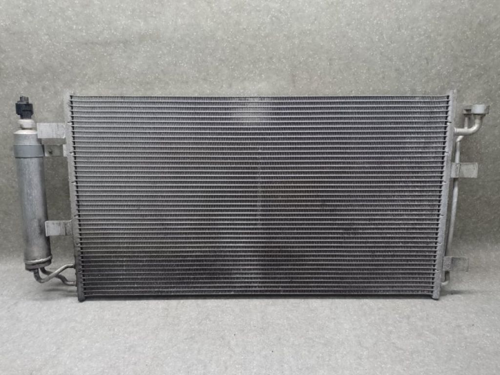 921003NA0A | Радіатор кондиціонера NISSAN LEAF 10-17
