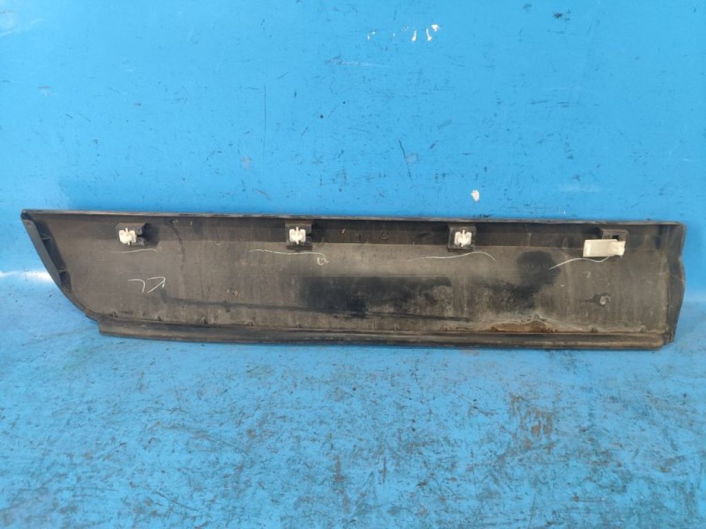 51137205781 | Молдинг двери задн. лев. BMW X3 (F25) 11-17 - Фото 3