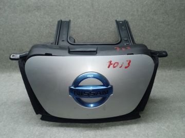 Зарядне гніздо (розетка) NISSAN LEAF 10-17