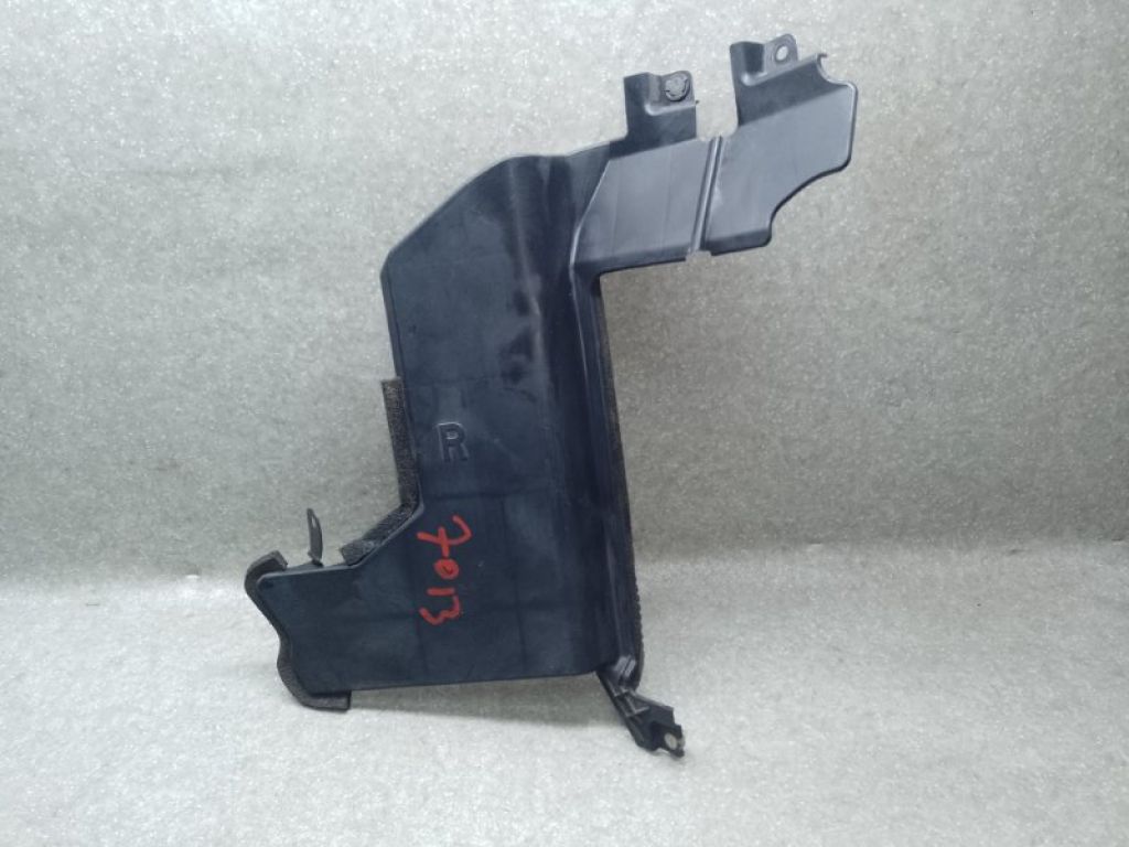 628223NA0A | Дефлектор радиатора прав. NISSAN LEAF 10-17