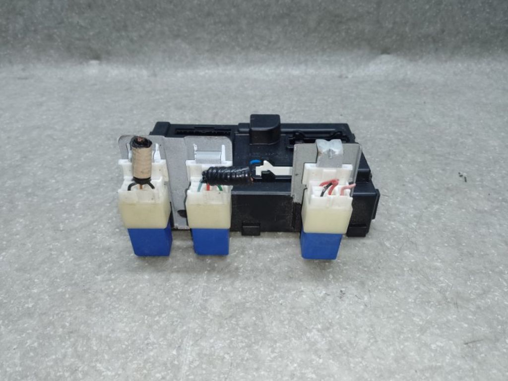 284B13NA0B | Блок электронный NISSAN LEAF 10-17 - Фото 2