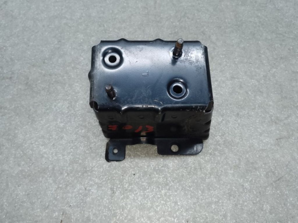 852113NA0A | Кронштейн підсилювача заднього бампера лів. NISSAN LEAF 10-17 - Фото 3