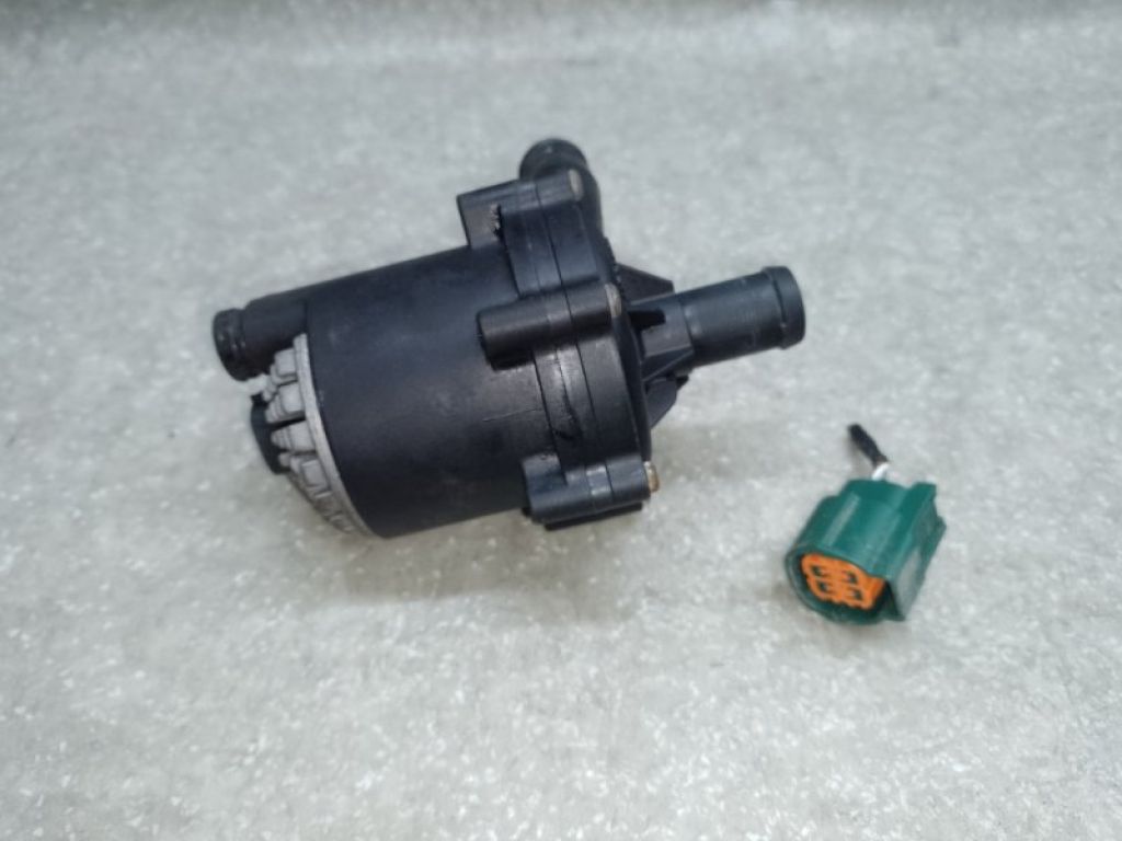 215813NA0A | Помпа охолодження електрична NISSAN LEAF 10-17 - Фото 4