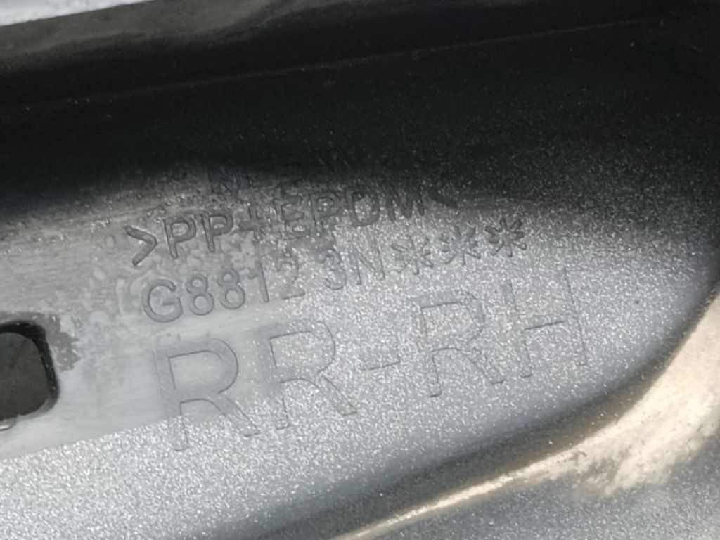 93820-3NF0A | Бризговик задн. прав. NISSAN LEAF 10-17 - Фото 4