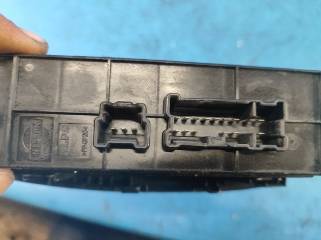 254014BA5A | Блок керування склопідіймачами передн. лів. NISSAN X-TRAIL/ROGUE T32 13-20 - Фото 6