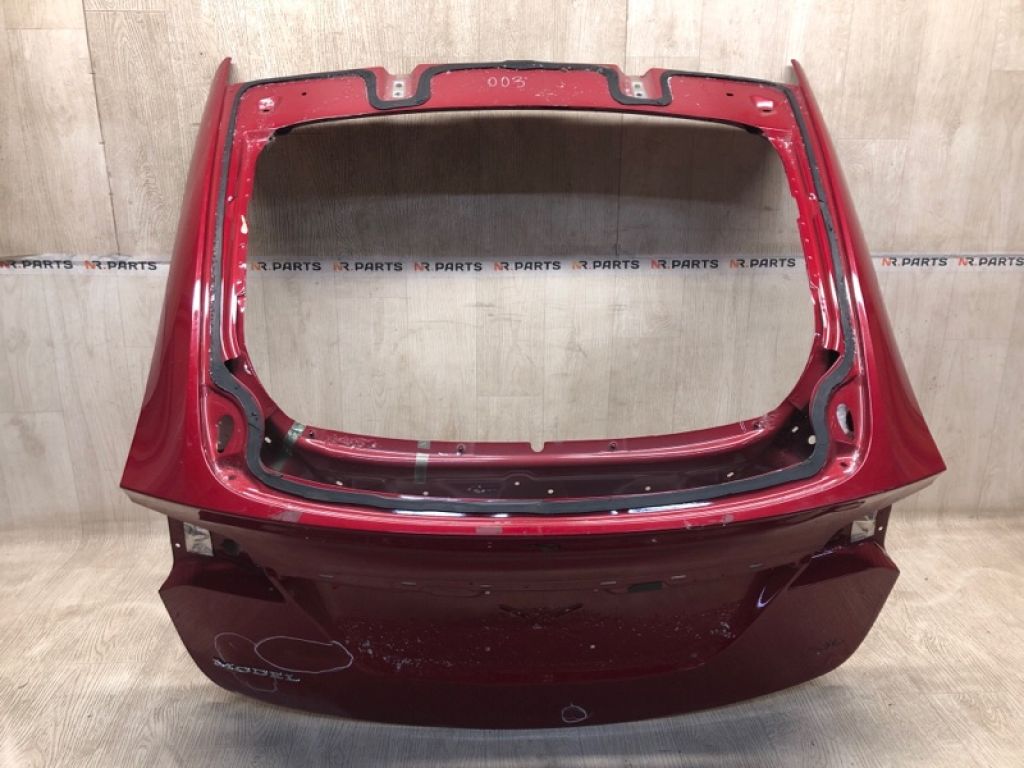 1069546-E0-A | Кришка багажника TESLA MODEL X 12-