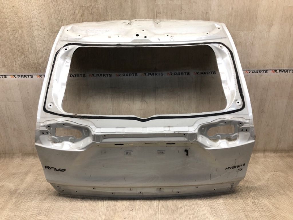 6700542660 | Кришка багажника TOYOTA RAV4 18-