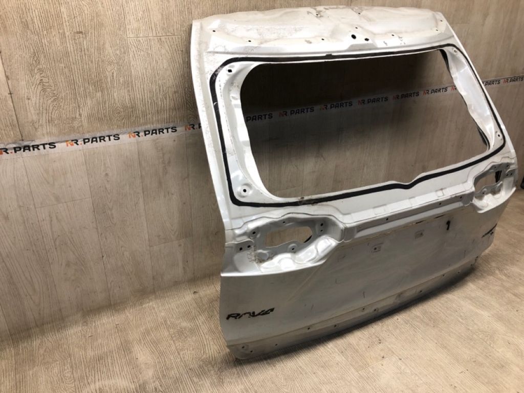 6700542660 | Кришка багажника TOYOTA RAV4 18- - Фото 2