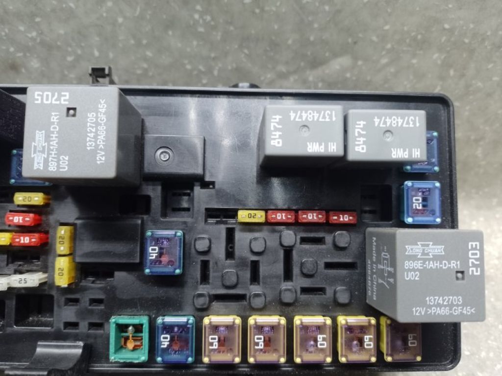 68143 314AD | Блок запобіжників моторний відсік DODGE JOURNEY 08-20 - Фото 3