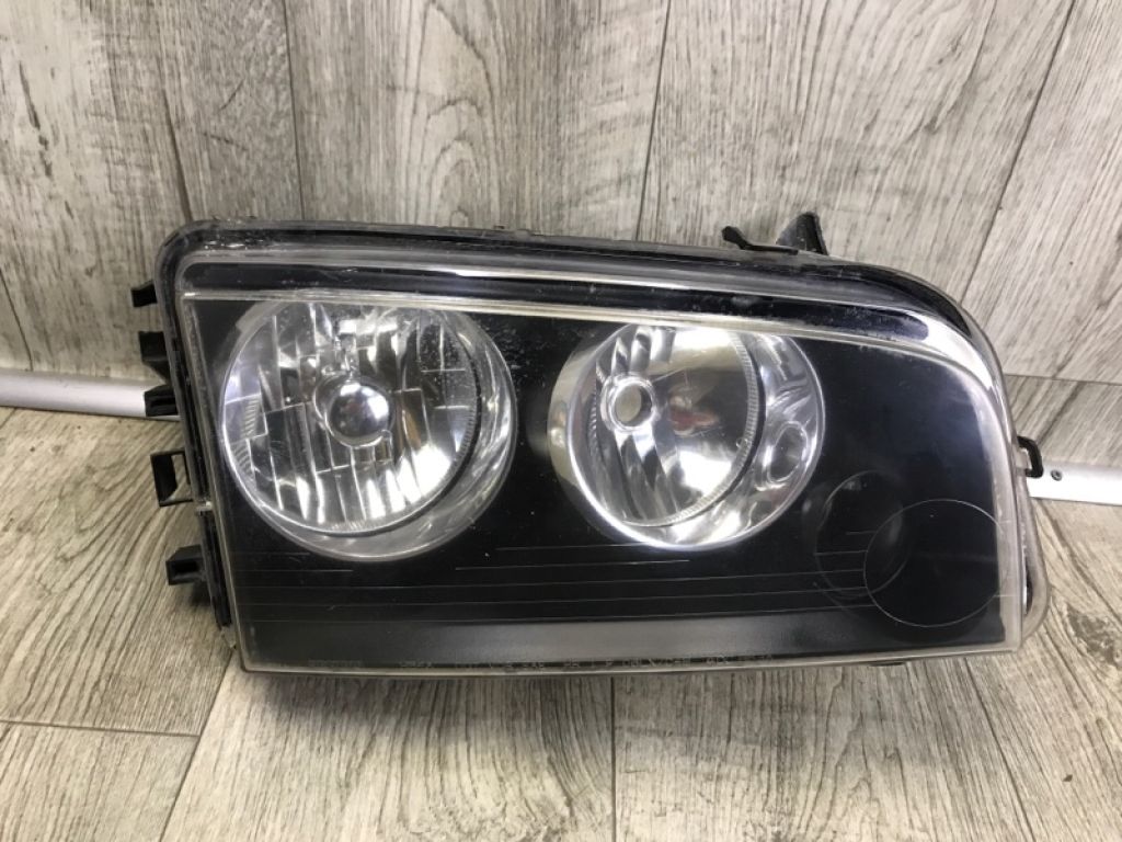 4806164AH | Фара прав. DODGE CHARGER 05-10