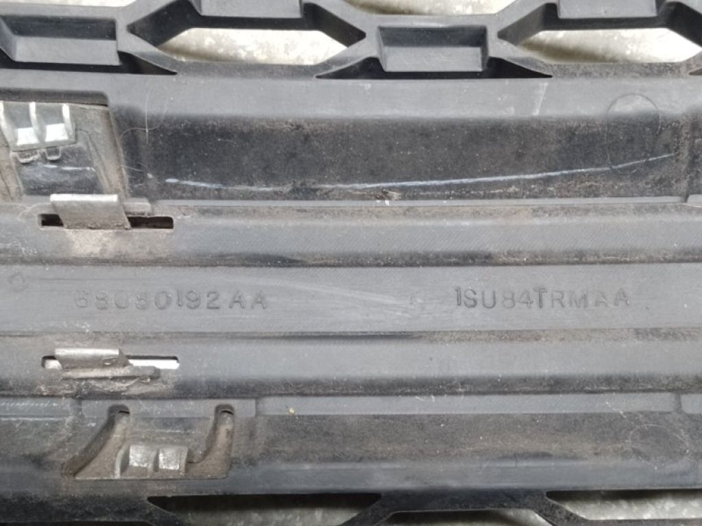 5NB56TZZAA | Решітка радіатора DODGE JOURNEY 08-20 - Фото 4