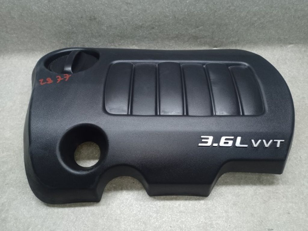 4593902AB | Накладка двигуна декоративна DODGE JOURNEY 08-20