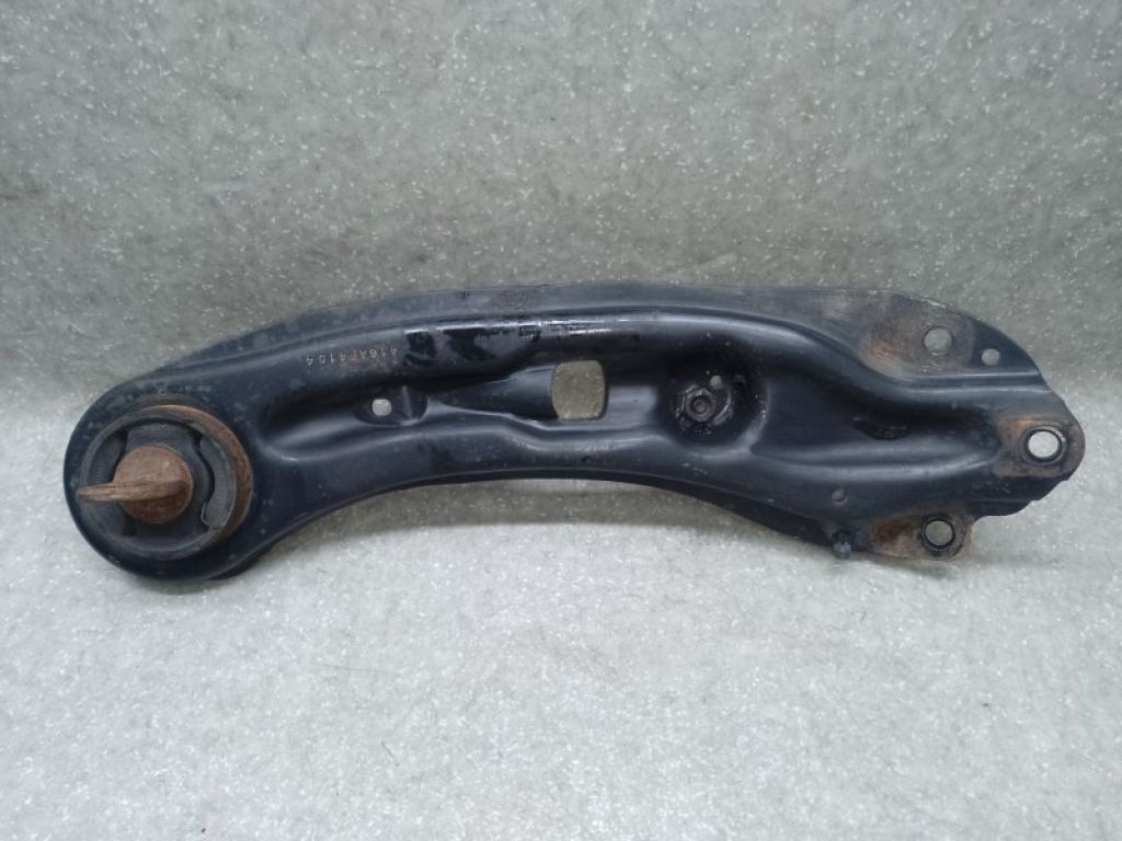 5085416AF | Важіль задньої підвіски поздовжній прав. DODGE JOURNEY 08-20