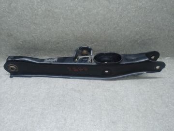 Рычаг задней подвески поперечный нижний DODGE JOURNEY 08-20