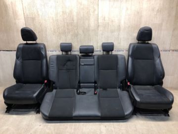 Сидіння комплект TOYOTA RAV4 13-19