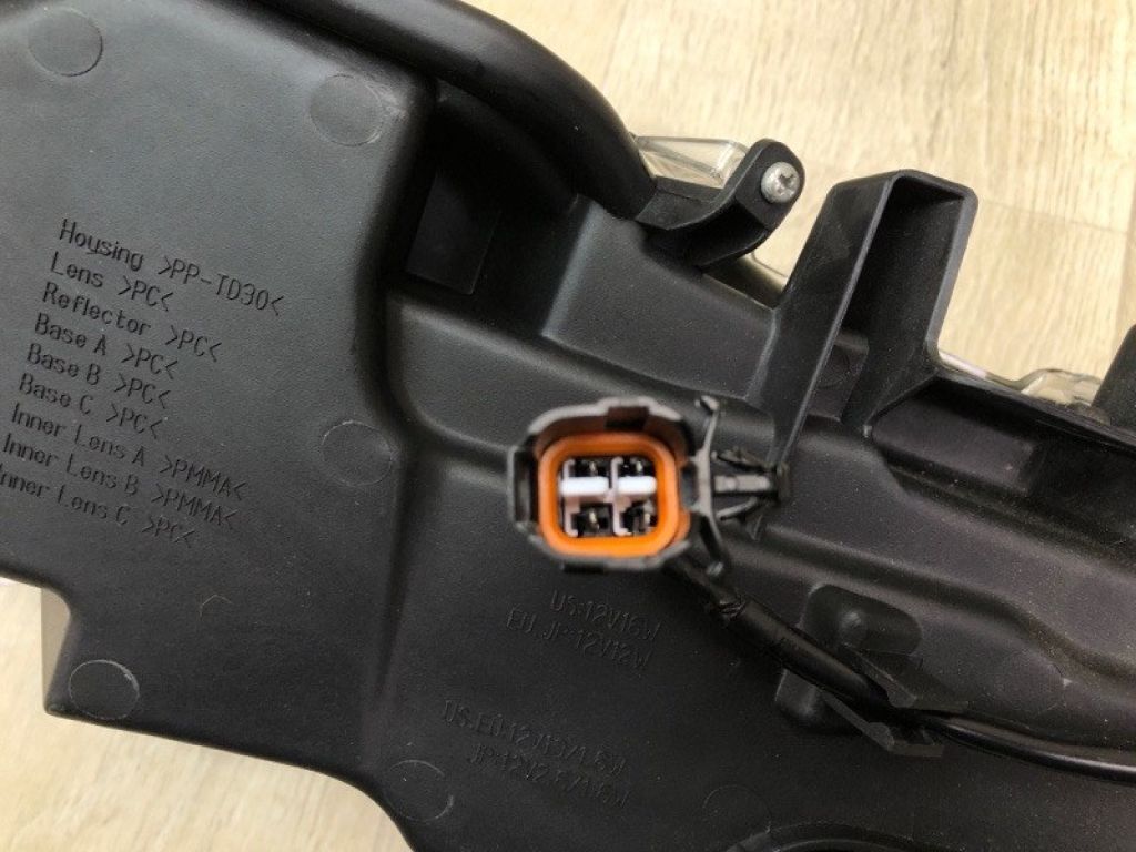 81610-78040 | Денний ходовий вогонь прав. LEXUS NX 14-21 - Фото 7