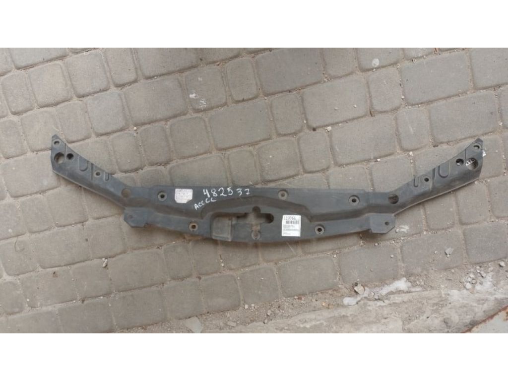 71123-SEA-003 | накладка замка капота HONDA ACCORD CL7 / TSX 03-08