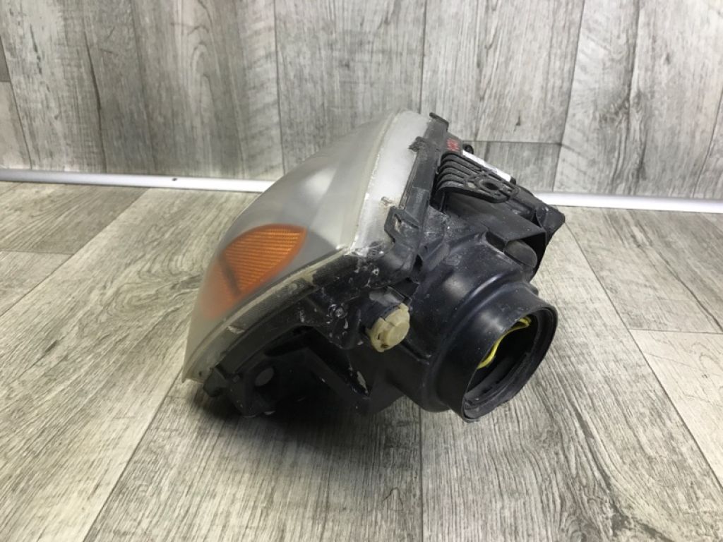 921013E540 | Фара лів. KIA SORENTO BL 02-09 - Фото 7