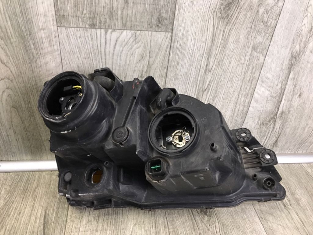 921013E540 | Фара лів. KIA SORENTO BL 02-09 - Фото 9