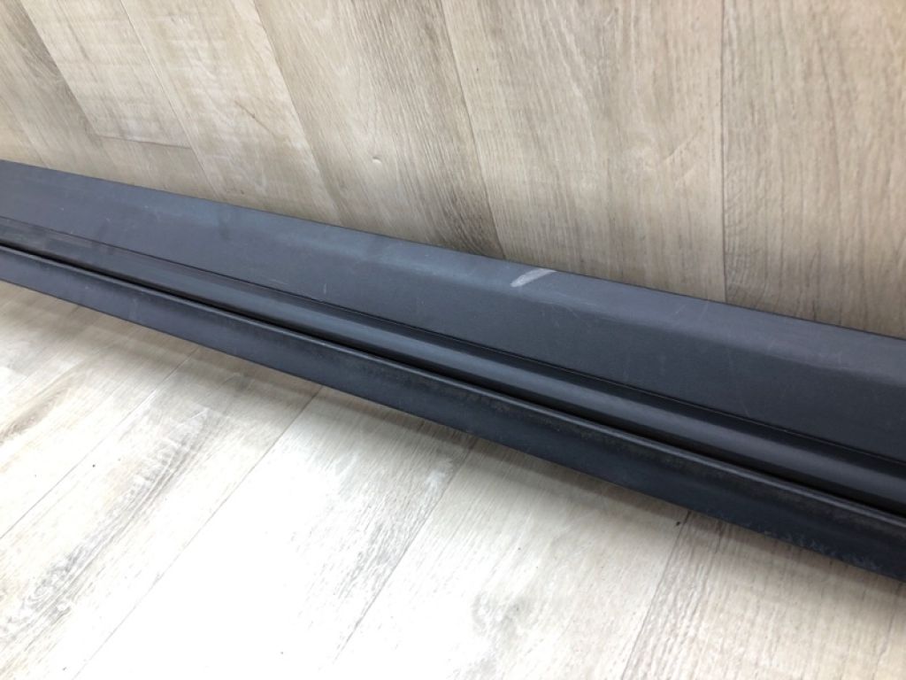 LJ6Z-7810176-AA | Накладка порогу зовнішня прав. FORD ESCAPE 19 - - Фото 7