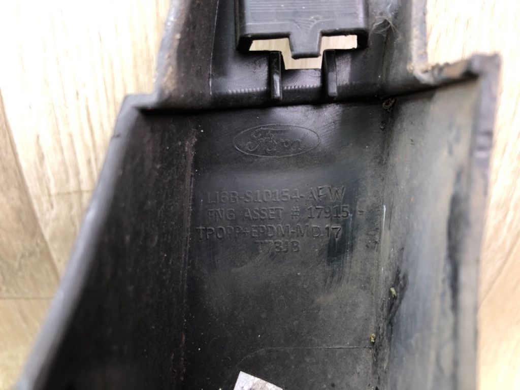 LJ6Z-7810176-AA | Накладка порогу зовнішня прав. FORD ESCAPE 19 - - Фото 9