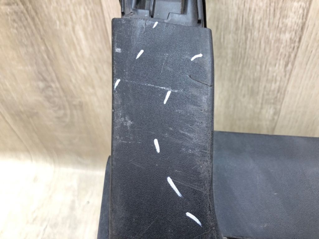 LJ6Z-7810176-AA | Накладка порогу зовнішня прав. FORD ESCAPE 19 - - Фото 14