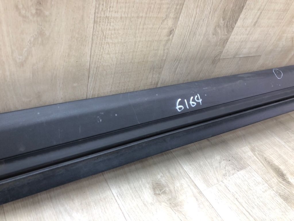 LJ6Z-7810177-AA | Накладка порогу зовнішня лів. FORD ESCAPE 19 - - Фото 3