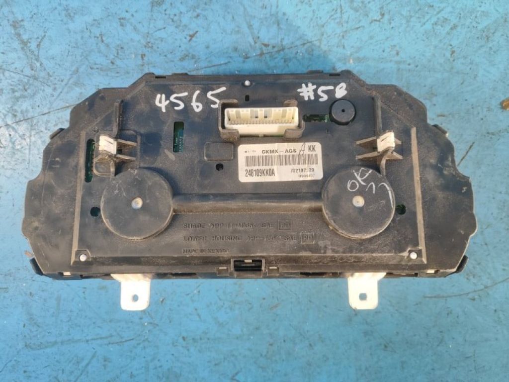 24810-9KK0A | Панель приладів NISSAN VERSA B17 11-19 - Фото 3