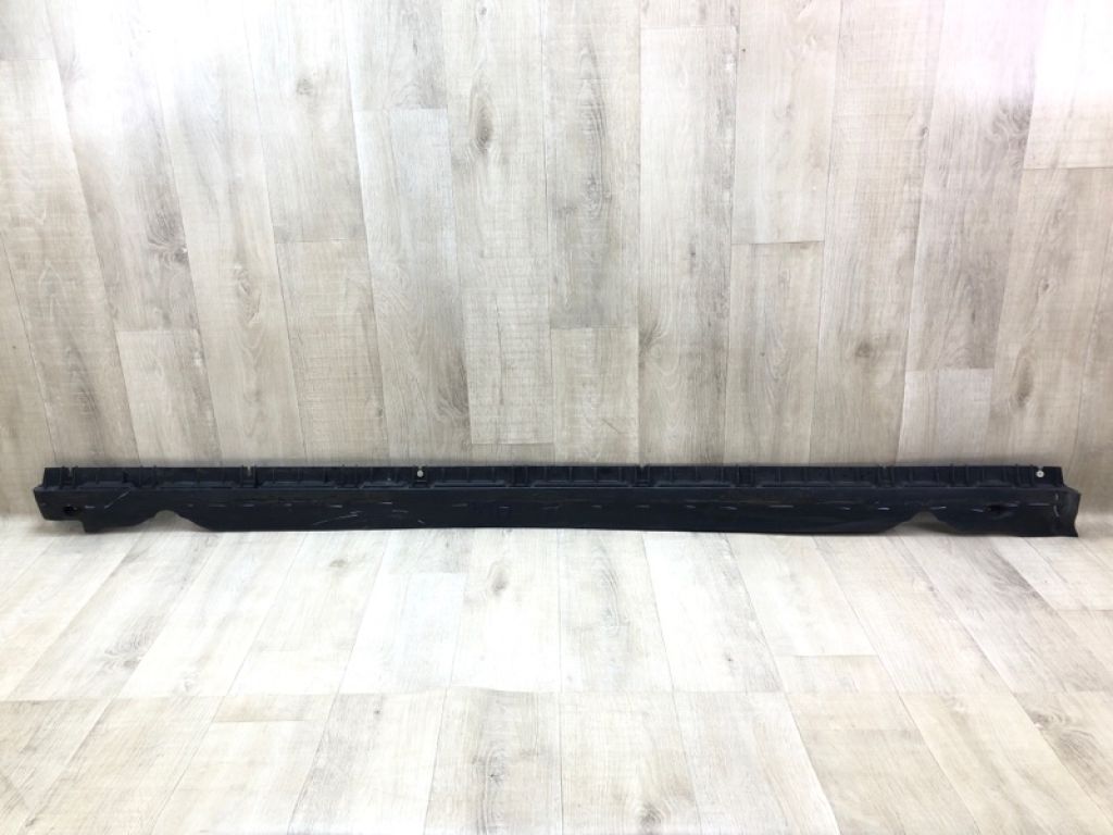 1497741-00-B | Кронштейн порога лев. TESLA MODEL Y 19-