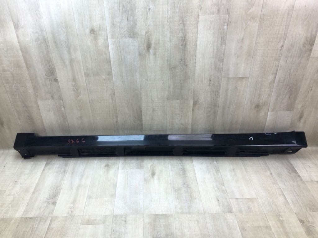 96051AL03AV3 | Накладка порогу зовнішня лів. SUBARU LEGACY BN 14-18