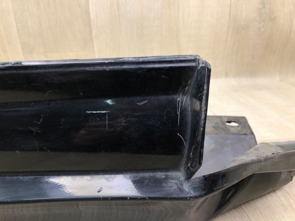 CP9Z-5810176-B | Накладка порогу зовнішня прав. FORD FOCUS 10-18 - Фото 11