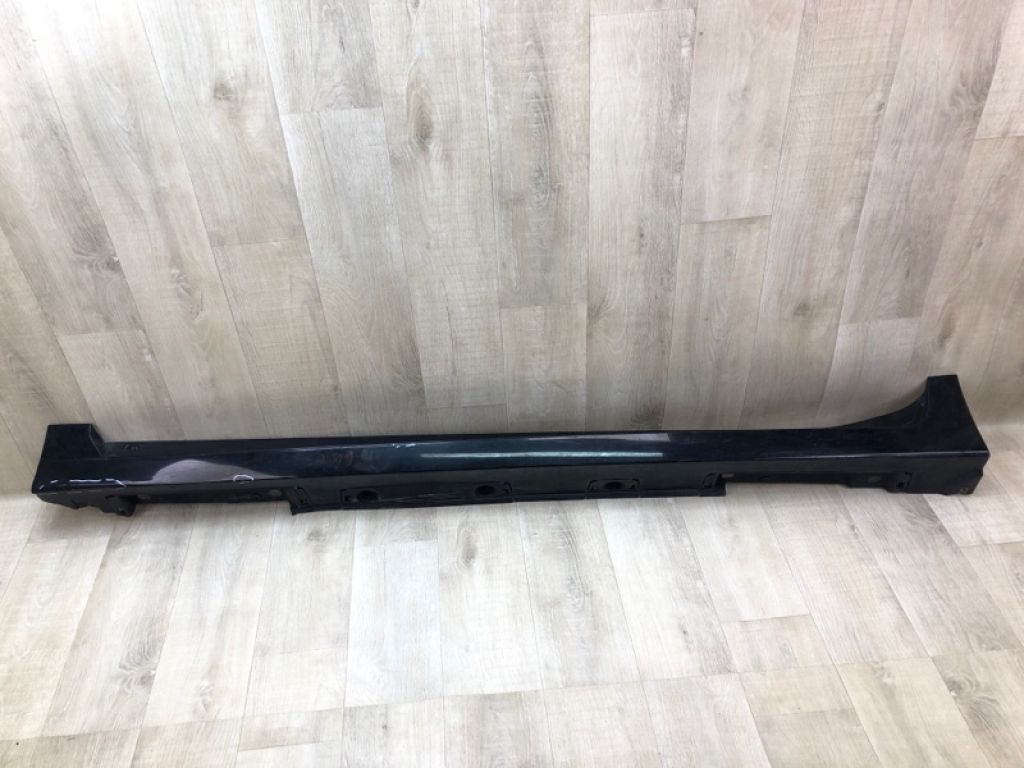 7586076010C0 | Накладка порогу зовнішня лів. LEXUS CT200 11-17