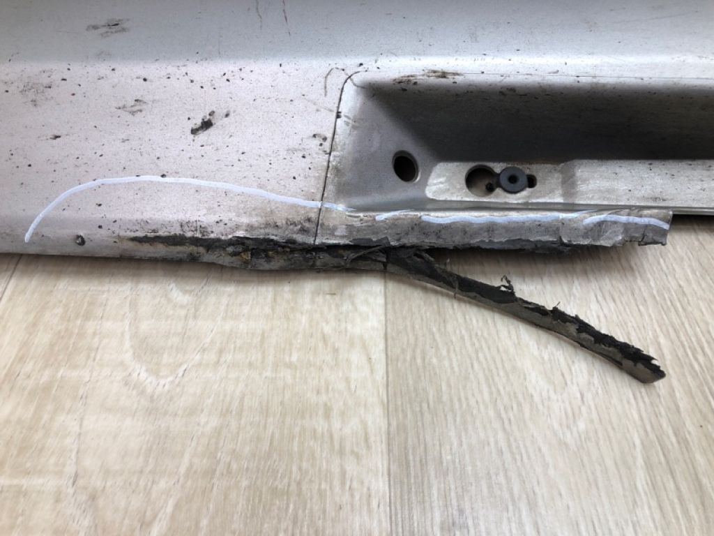 39811908 | Накладка порогу зовнішня лів. VOLVO S60 10-13 - Фото 15