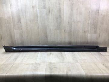 Накладка порогу зовнішня прав. TOYOTA PRIUS 16-