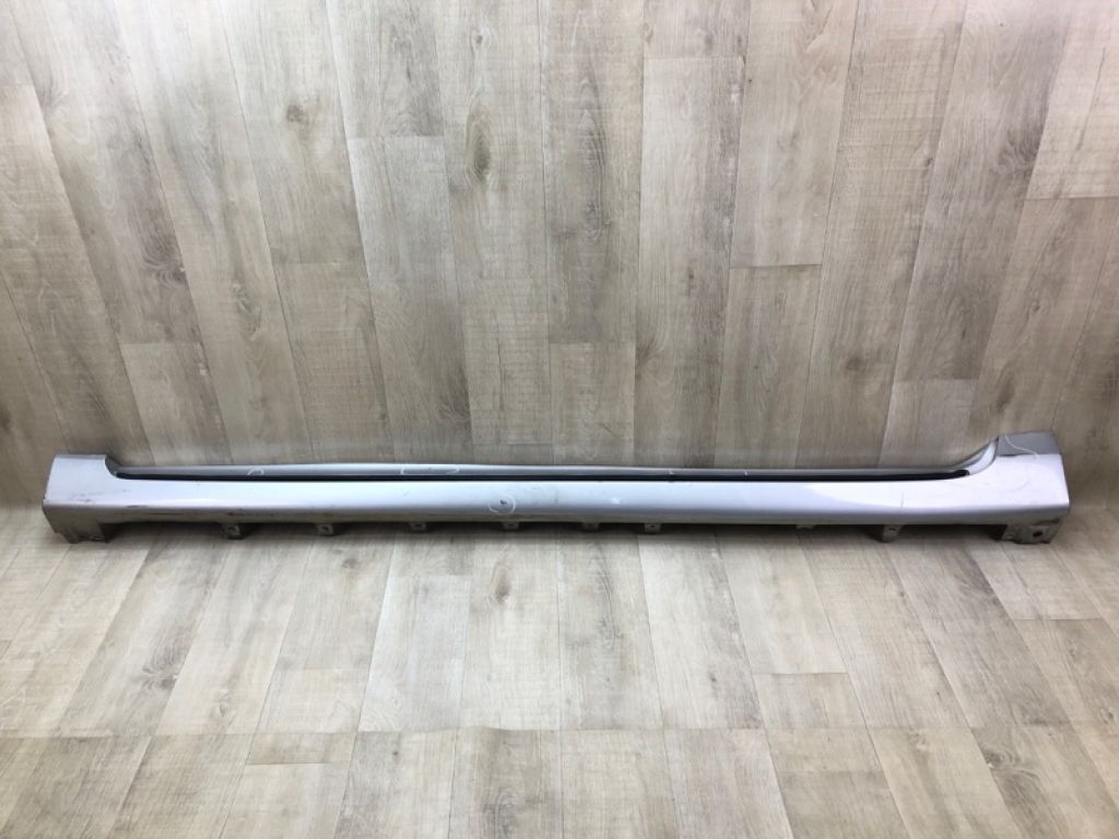 7585233902B1 | Накладка порогу зовнішня лів. LEXUS ES350 06-12