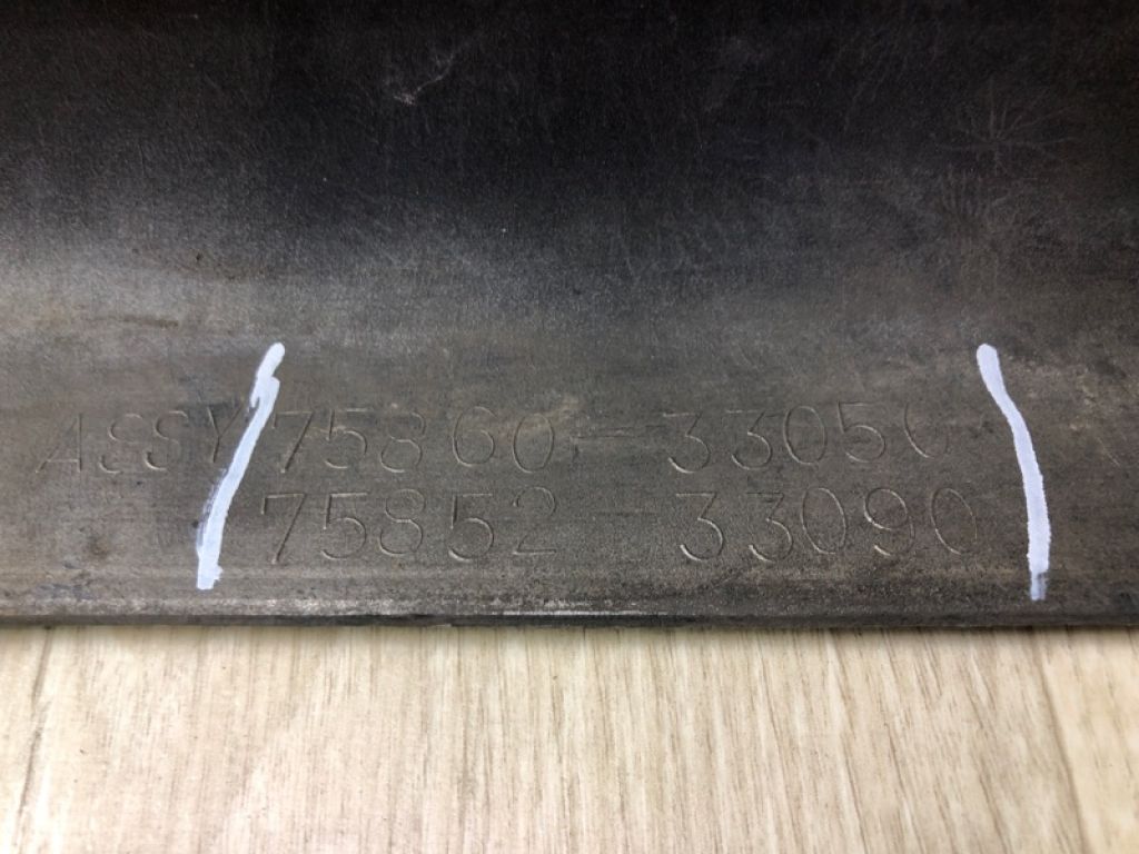 7585233902B1 | Накладка порогу зовнішня лів. LEXUS ES350 06-12 - Фото 8