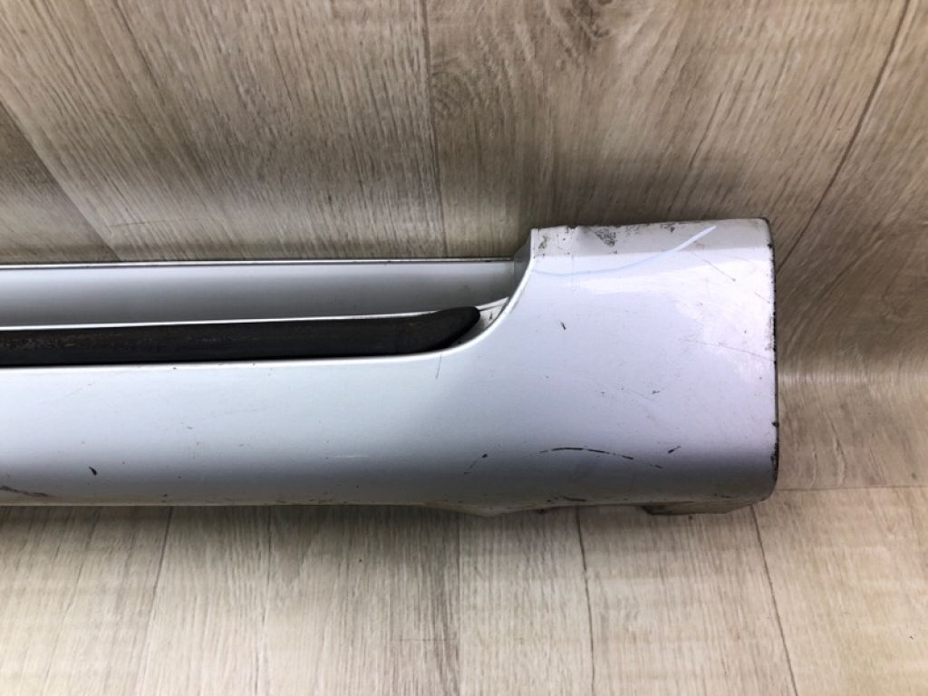 7585133902B1 | Накладка порогу зовнішня прав. LEXUS ES350 06-12 - Фото 4