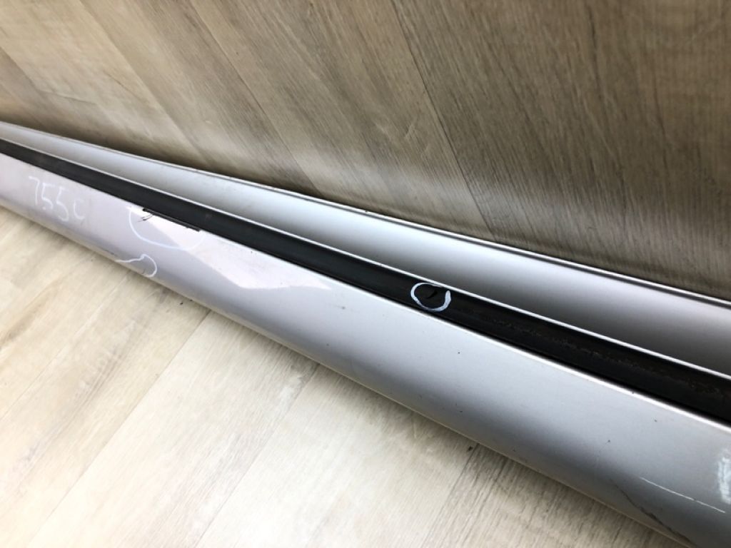 7585133902B1 | Накладка порогу зовнішня прав. LEXUS ES350 06-12 - Фото 5