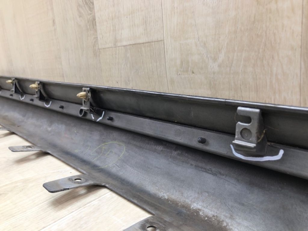 7585133902B1 | Накладка порогу зовнішня прав. LEXUS ES350 06-12 - Фото 10