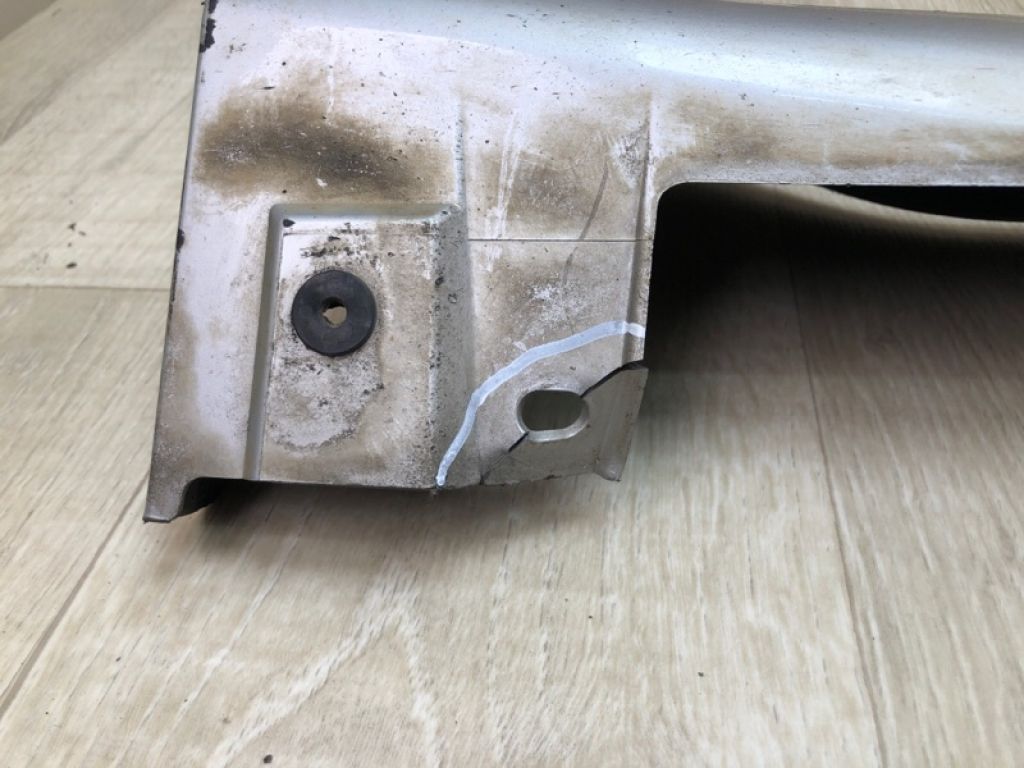 7585133902B1 | Накладка порогу зовнішня прав. LEXUS ES350 06-12 - Фото 11