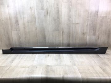 Накладка порогу зовнішня лів. TOYOTA PRIUS 16-