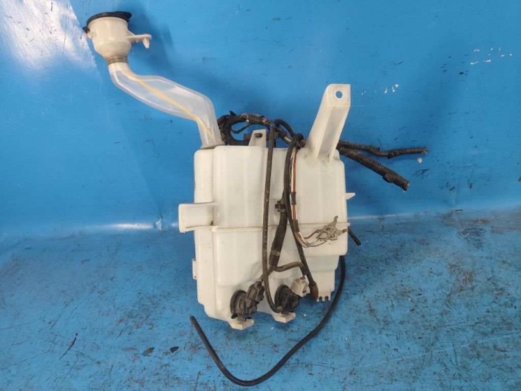 85315-47140 | Бачок омивача TOYOTA PRIUS - 30 09-17 - Фото 3