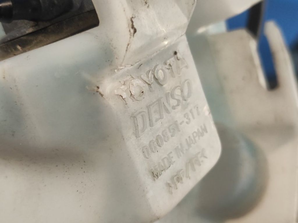 85315-47140 | Бачок омивача TOYOTA PRIUS - 30 09-17 - Фото 6