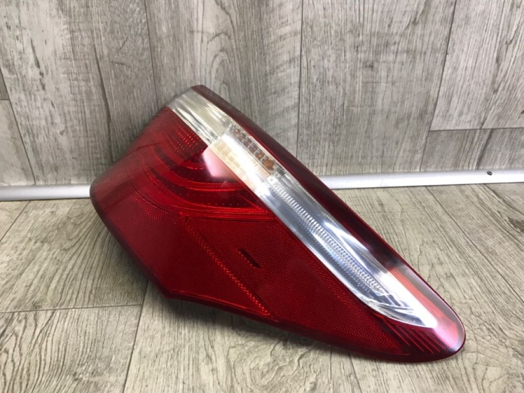 81551-50160 | Ліхтар зовнішній задн. прав. LEXUS LS460 06-12 - Фото 3