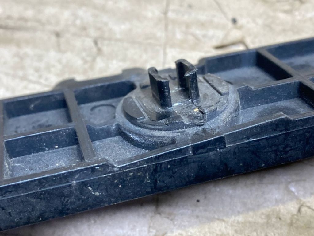 52576-08010 | Кронштейн заднего бампера лев. TOYOTA SIENNA 11-16 - Фото 3