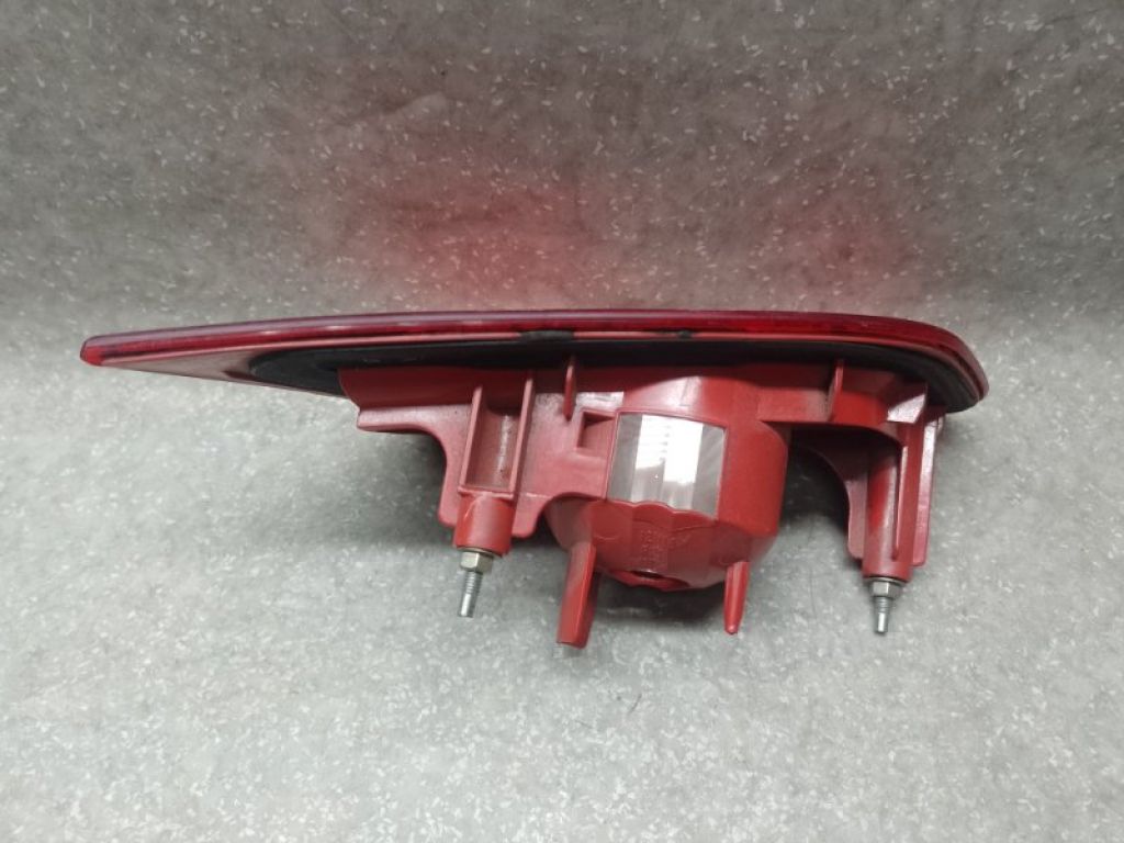 26540AC500 | Ліхтар внутрішній прав. INFINITI G35 03-07 - Фото 2