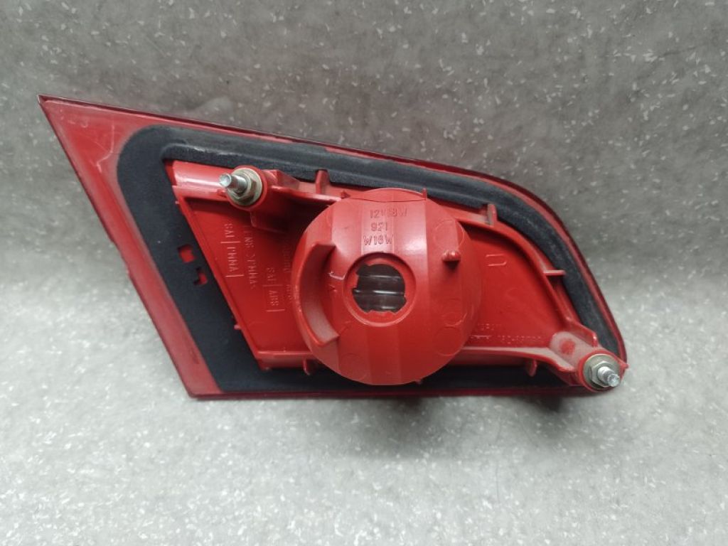 26540AC500 | Ліхтар внутрішній прав. INFINITI G35 03-07 - Фото 3