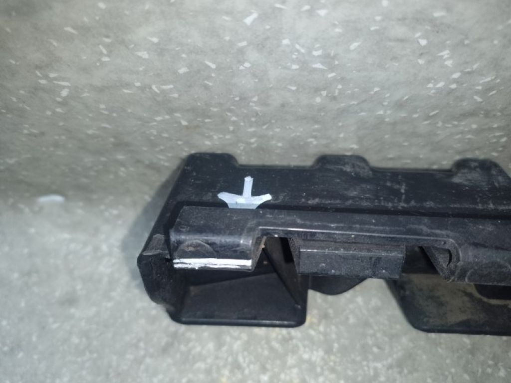 51127338757 | Кронштейн заднього бампера лів. BMW X3 (F25) 11-17 - Фото 3