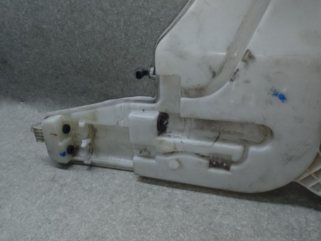 61667255828 | Бачок омивача BMW X3 (F25) 11-17 - Фото 3