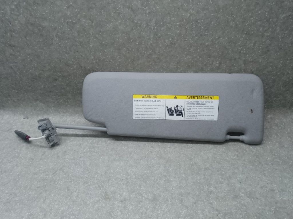 51167263569 | Козирок сонцезахисний лів. BMW X3 (F25) 11-17